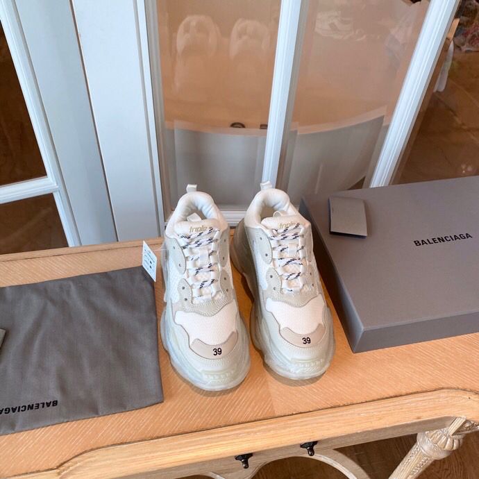 Balenciaga Triple-s 巴黎世家-真气垫水晶老爹鞋