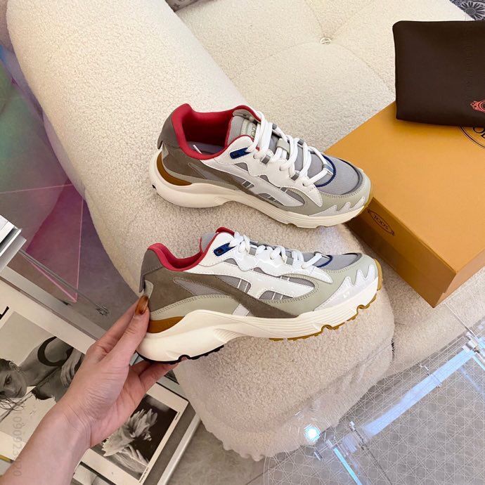 TOD'S托德斯 吴宣仪同款新款休闲运动鞋老爹鞋