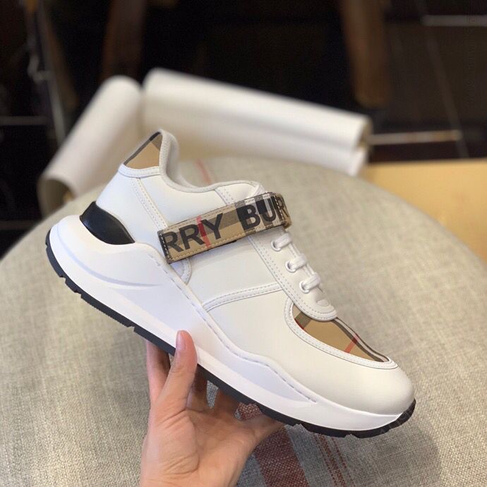 Burberry巴宝莉 采用平滑皮革与尼龙男士双色运动鞋