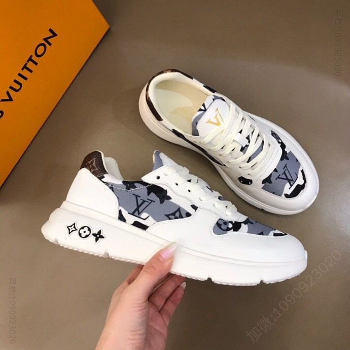 LV/路易威登 小牛皮拼接迷彩帆布新品男士高端休闲运动鞋