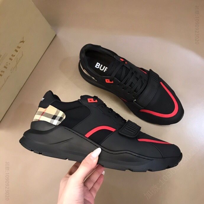 Burberry巴宝莉 B家2023男士增高运动鞋