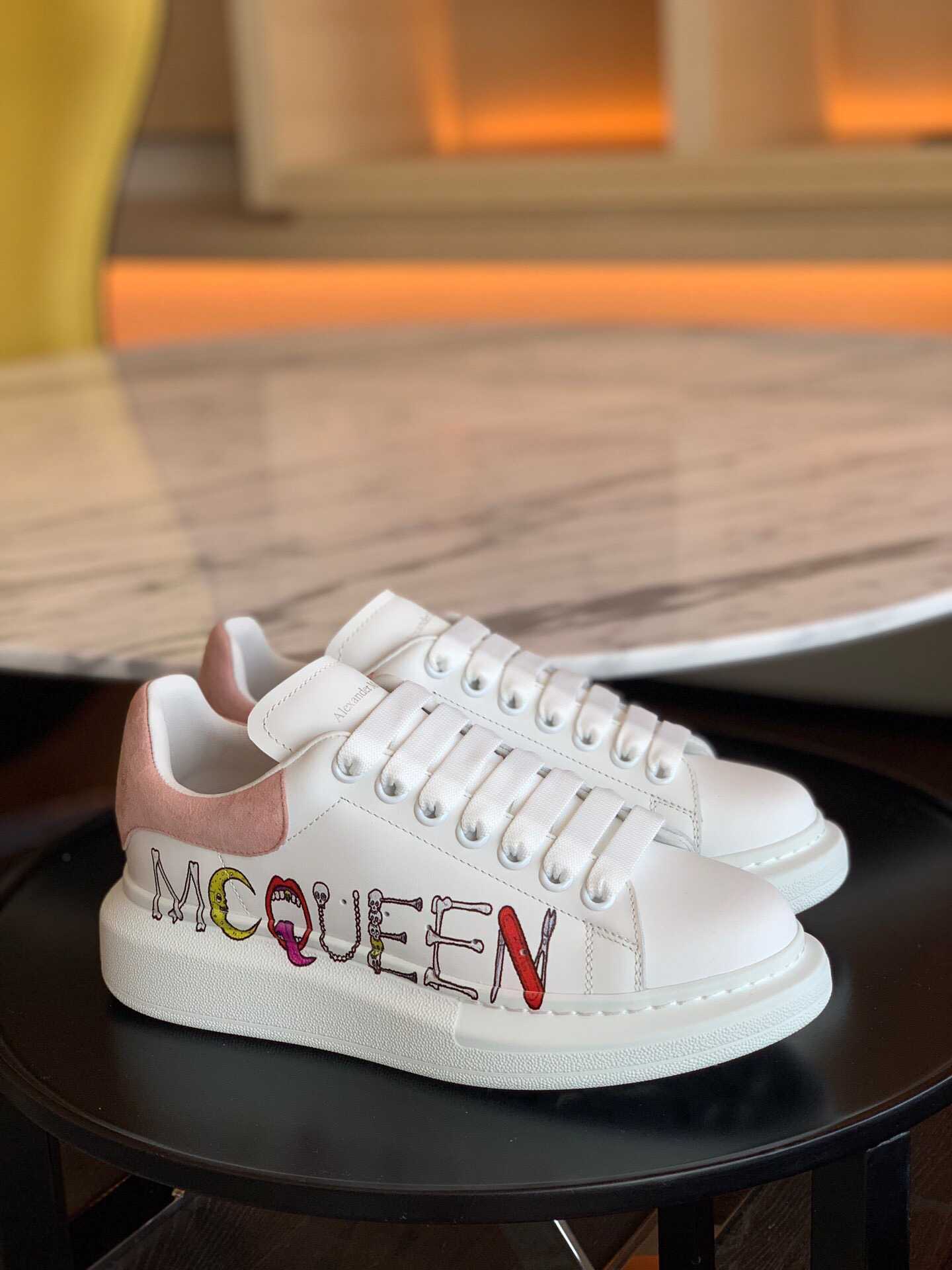 AlexanderMcQueen 19ss升级版 阔型运动鞋