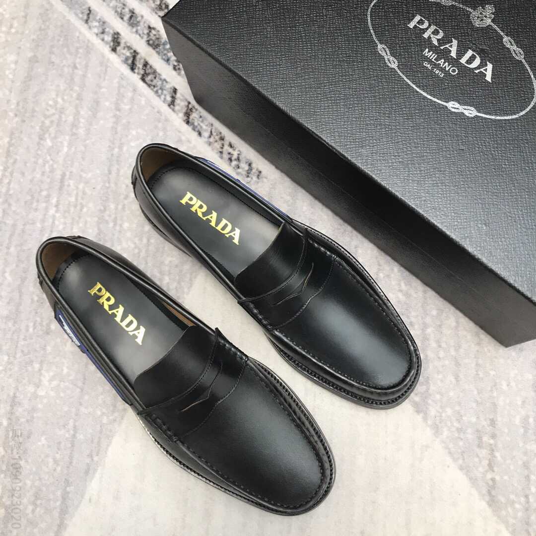 PRADA普拉达 便鞋官网同步发售 徽标乐福鞋 懒人专属一脚蹬套脚鞋