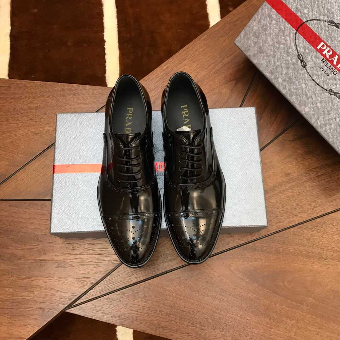 【Prada】普拉达 顶级进口原版料制成的男士皮鞋