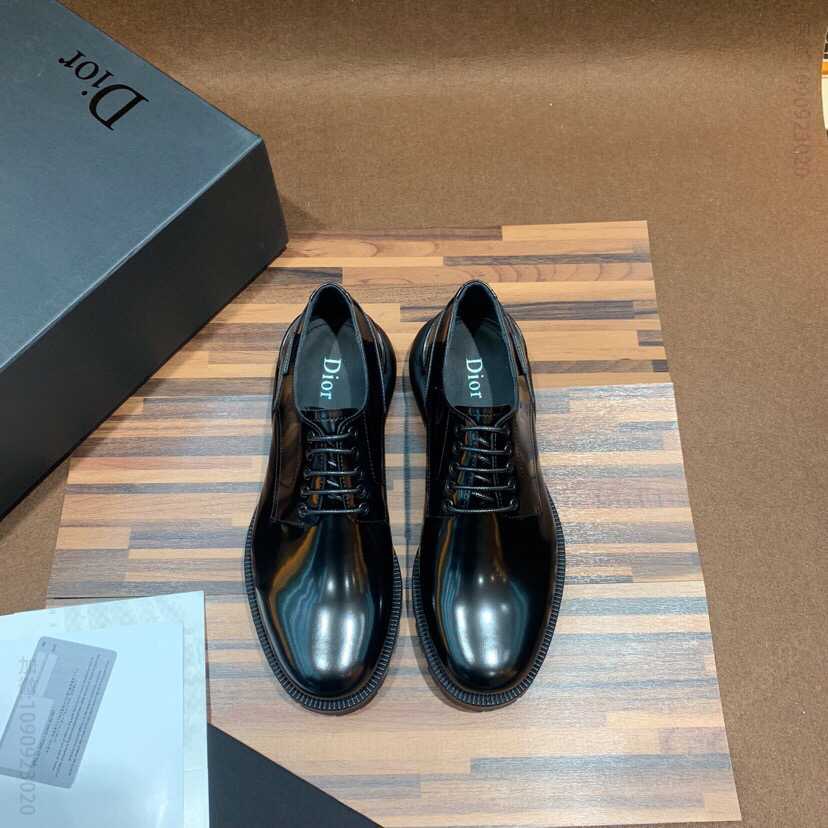 DIOR迪奥 精选牛皮制作柔软细腻男士德比皮鞋