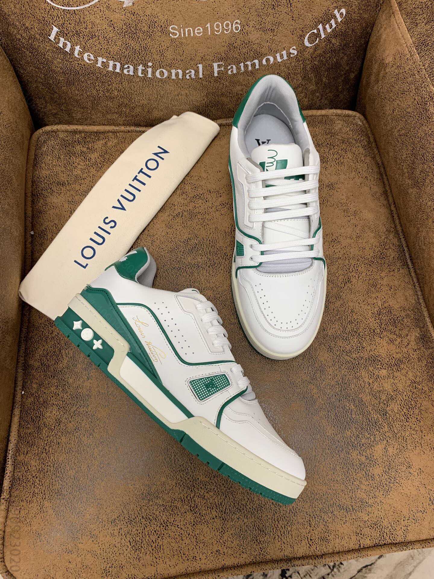 LV/路易威登 2023新款LV TRAINER 运动鞋