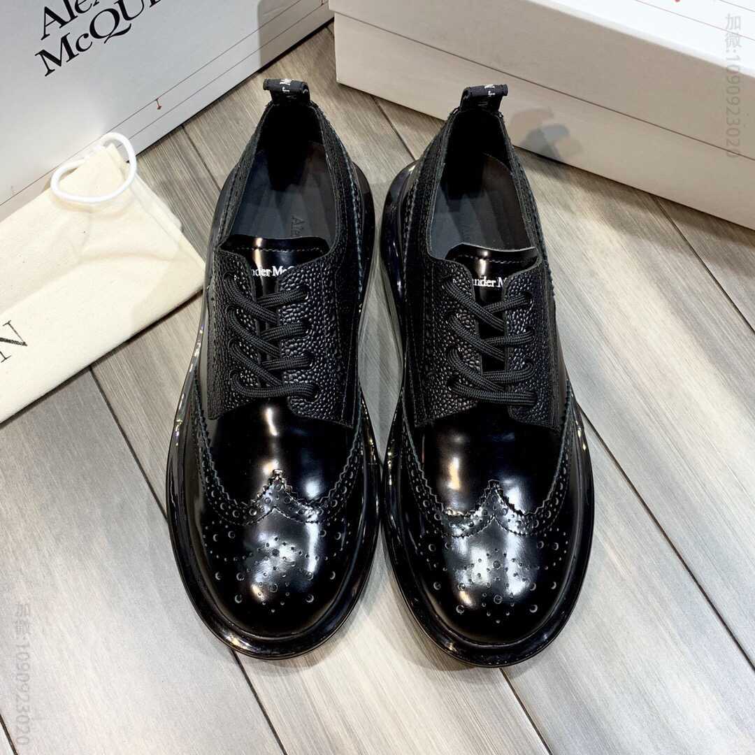 MCQUEEN 麦昆官方同步发售 开边珠小牛皮材质 热印Prada徽标气垫鞋