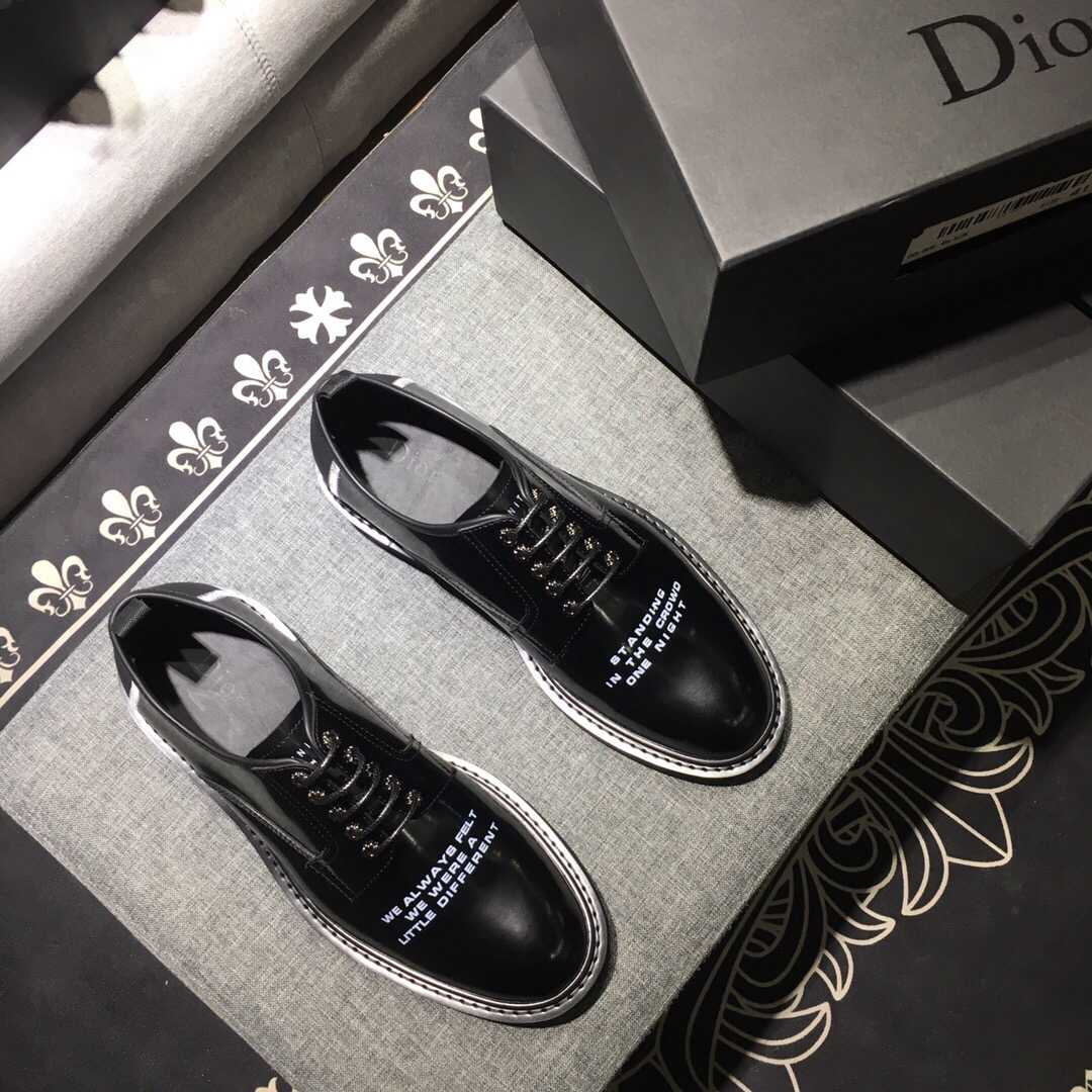 复刻迪奥男士皮鞋 Dior 迪奥原单 面皮全由原厂Diorhomm男士休闲皮鞋 复刻迪奥男士皮鞋价格 
