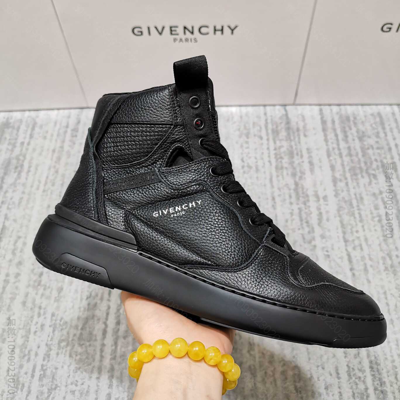 GIVENCHY 纪梵希 WING高帮运动鞋男款