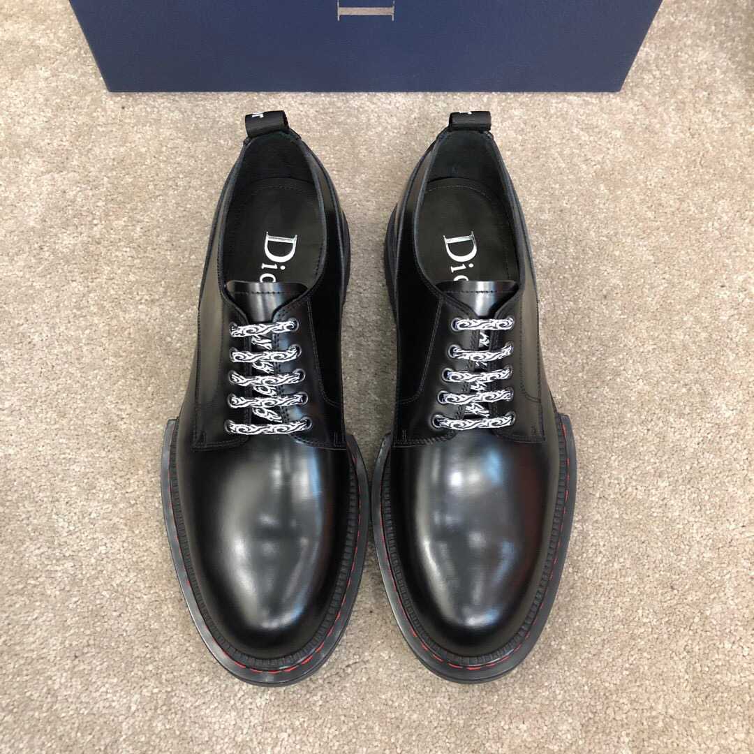 一比一迪奥男士皮鞋 Dior～2023全新冬季系列，男士商务皮鞋 一比一迪奥男士皮鞋 