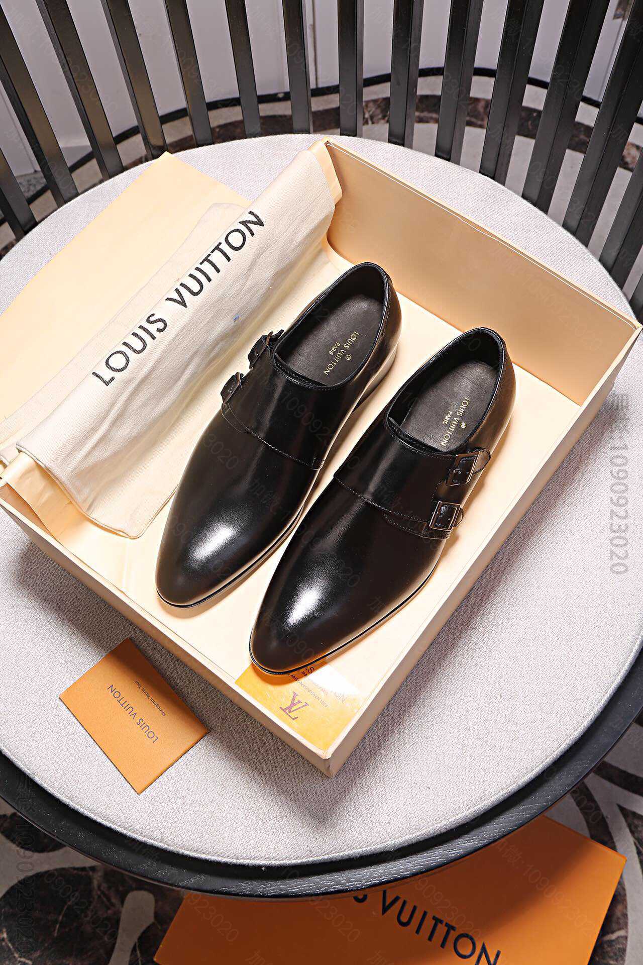 Louis Vuitton LV鞋面进口牛皮 水染牛皮内里 真皮大底男士商务...