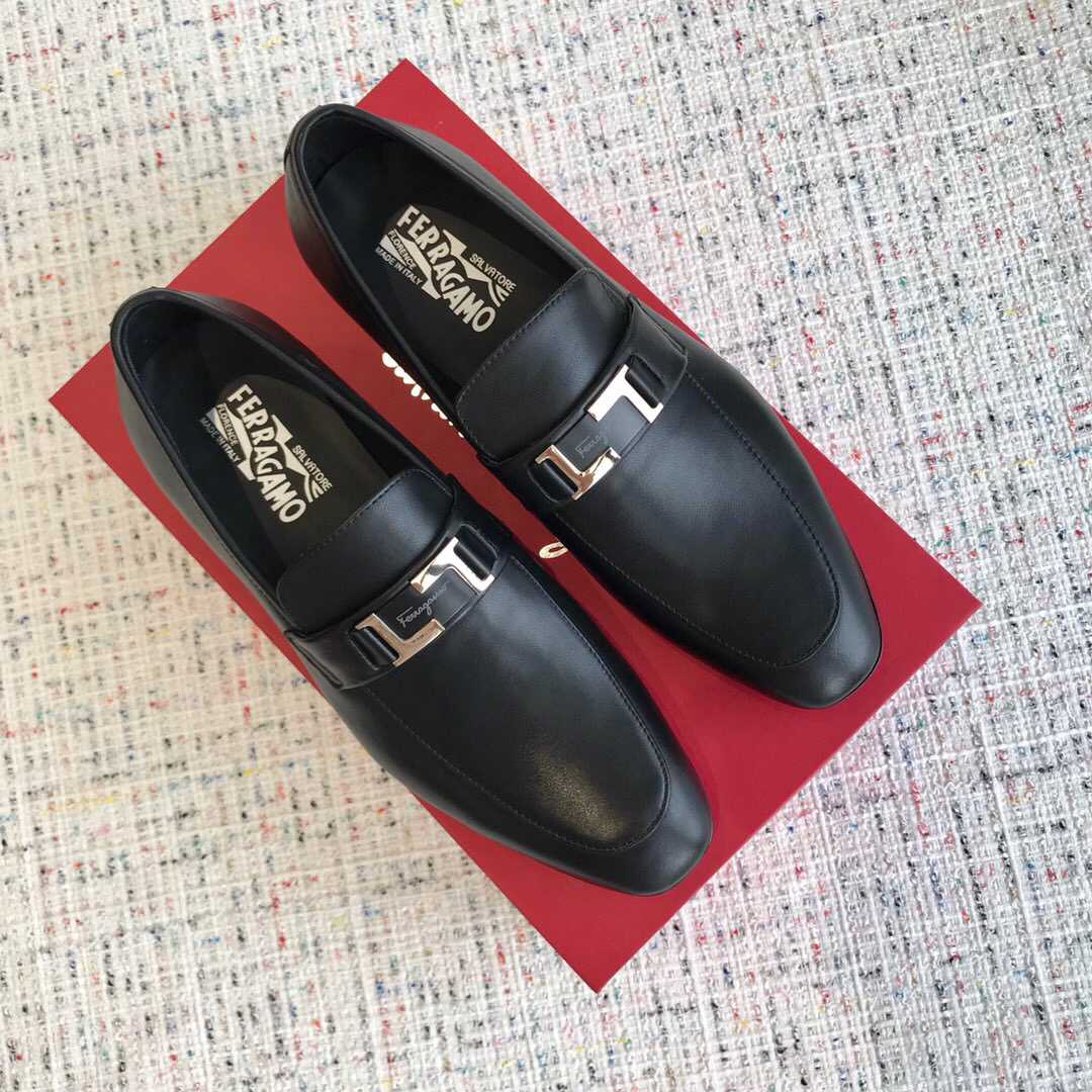 高仿菲拉格慕男士皮鞋 菲拉格慕皮鞋网站 菲拉格慕进口小牛皮休闲商务皮鞋 