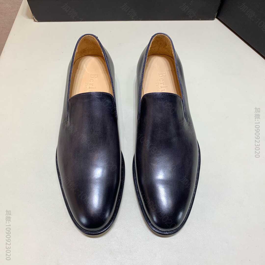 【Berluti】伯鲁提 鞋面采用整块皮料配以品牌独有特色雕花男士商务皮鞋
