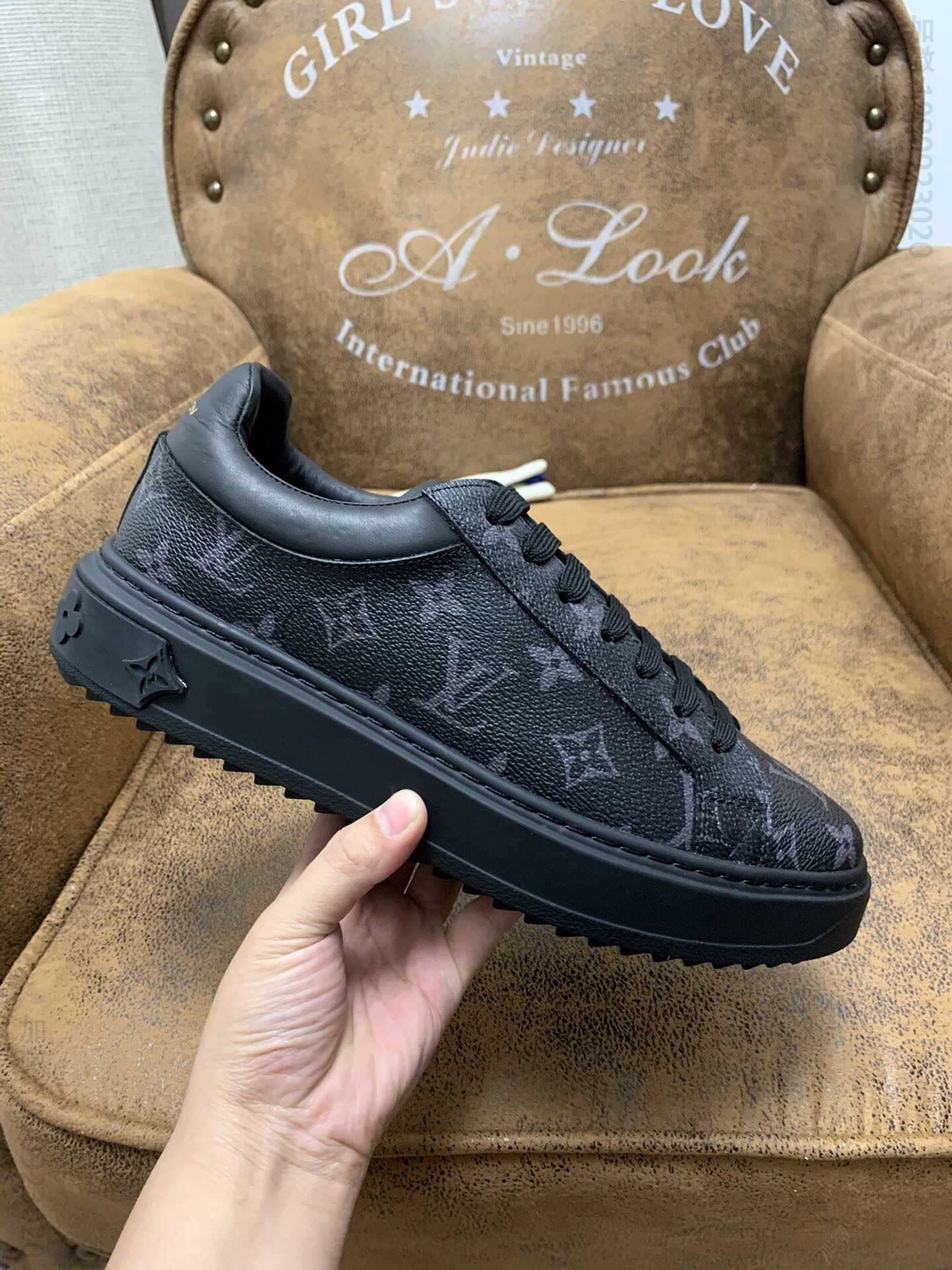 Louis Vuitton路易威登 原版代购品质、顶级原版男士运动鞋