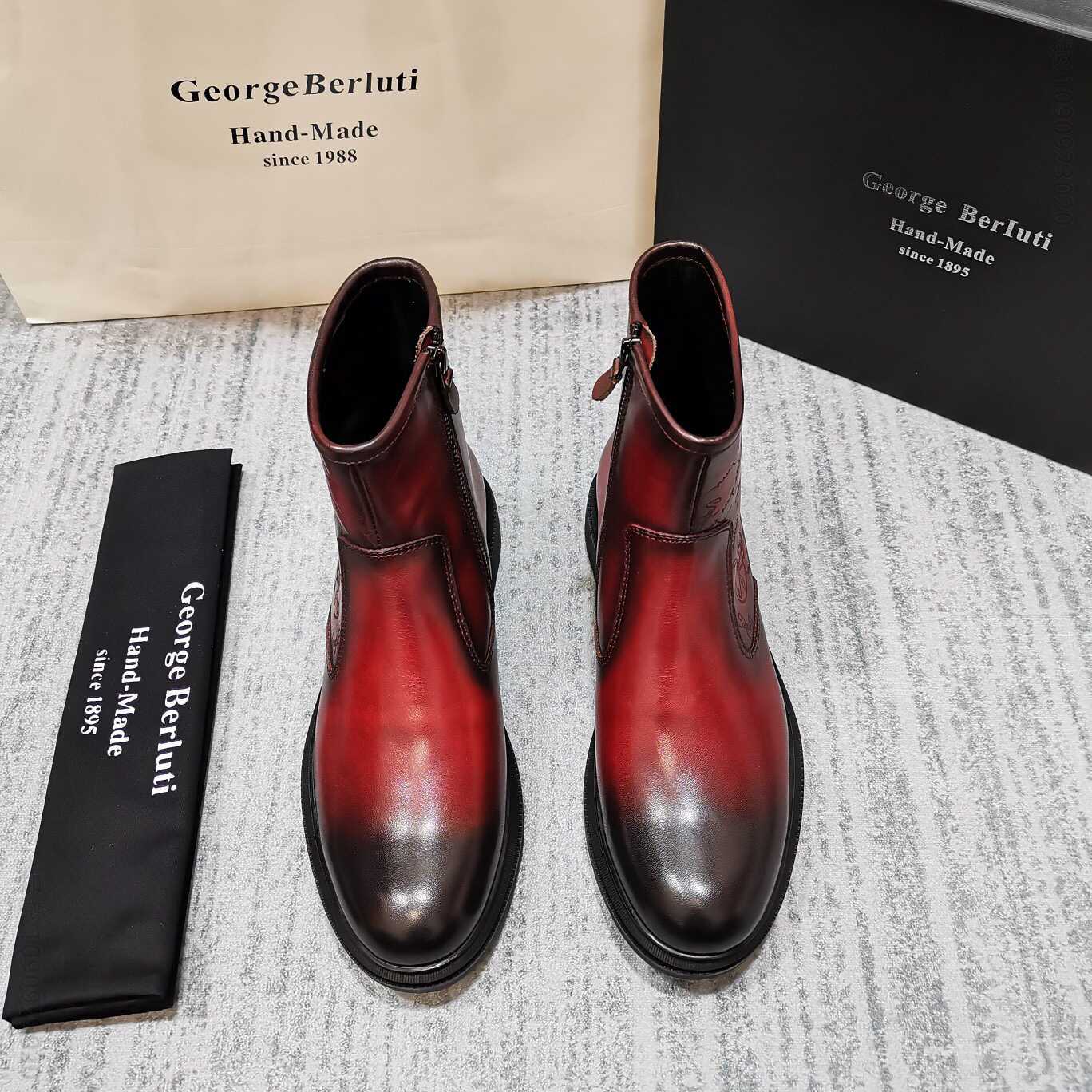 BERLUTI 布鲁提 刺青款Scritto刻字图样 男仕马丁靴