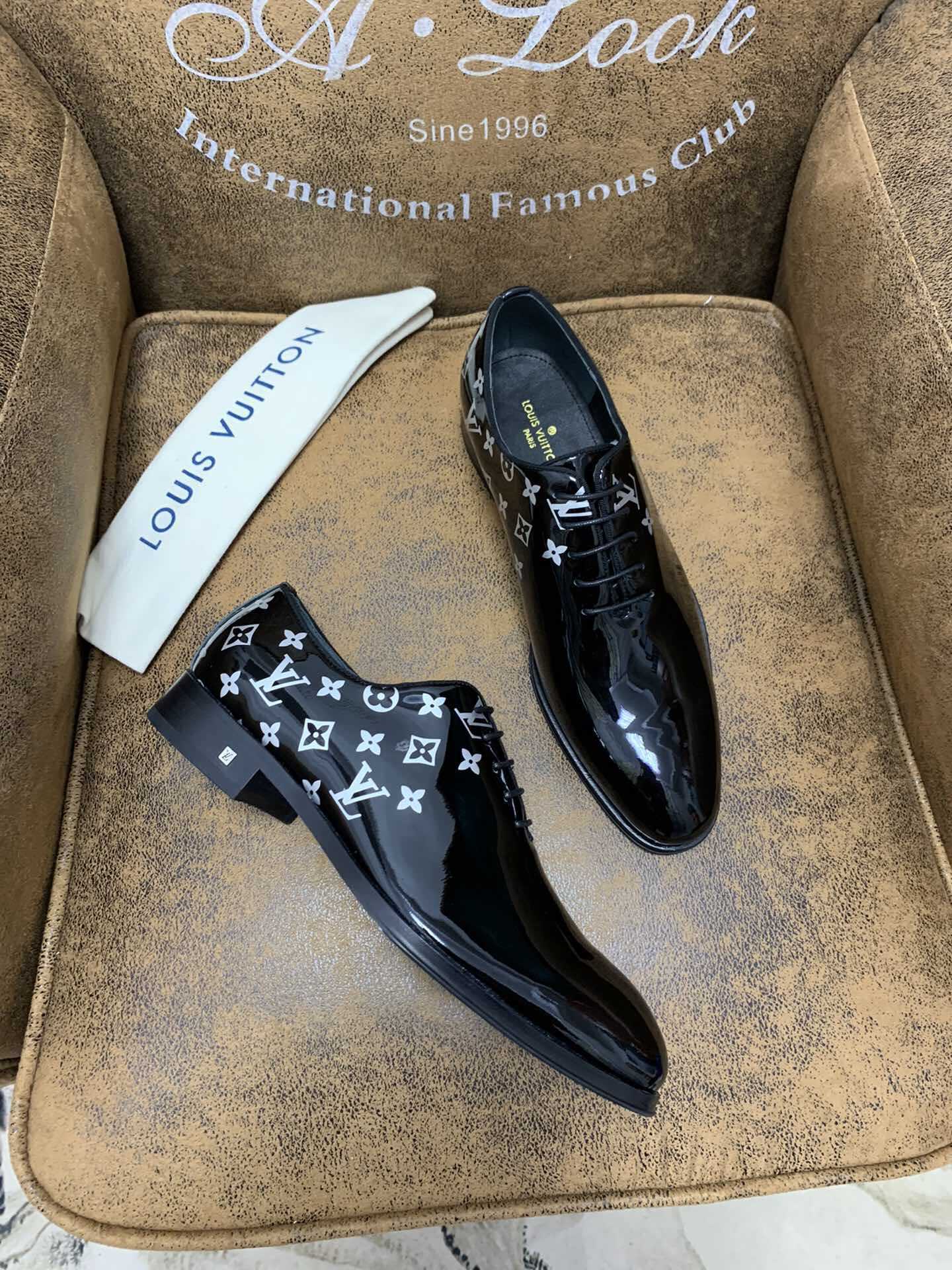 Louis Vuitton 男士GRENELLE系带鞋