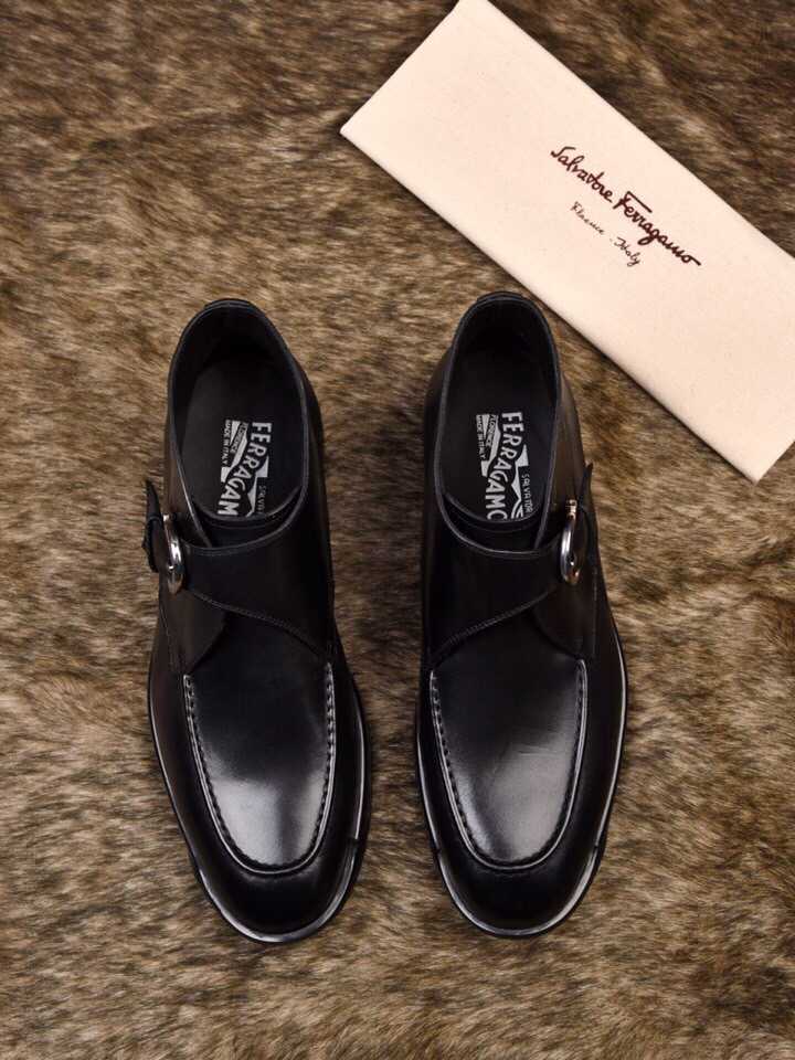 Ferragamo菲拉格慕 鞋面进口牛皮配进口反毛皮牛皮内里垫脚男士高帮皮鞋