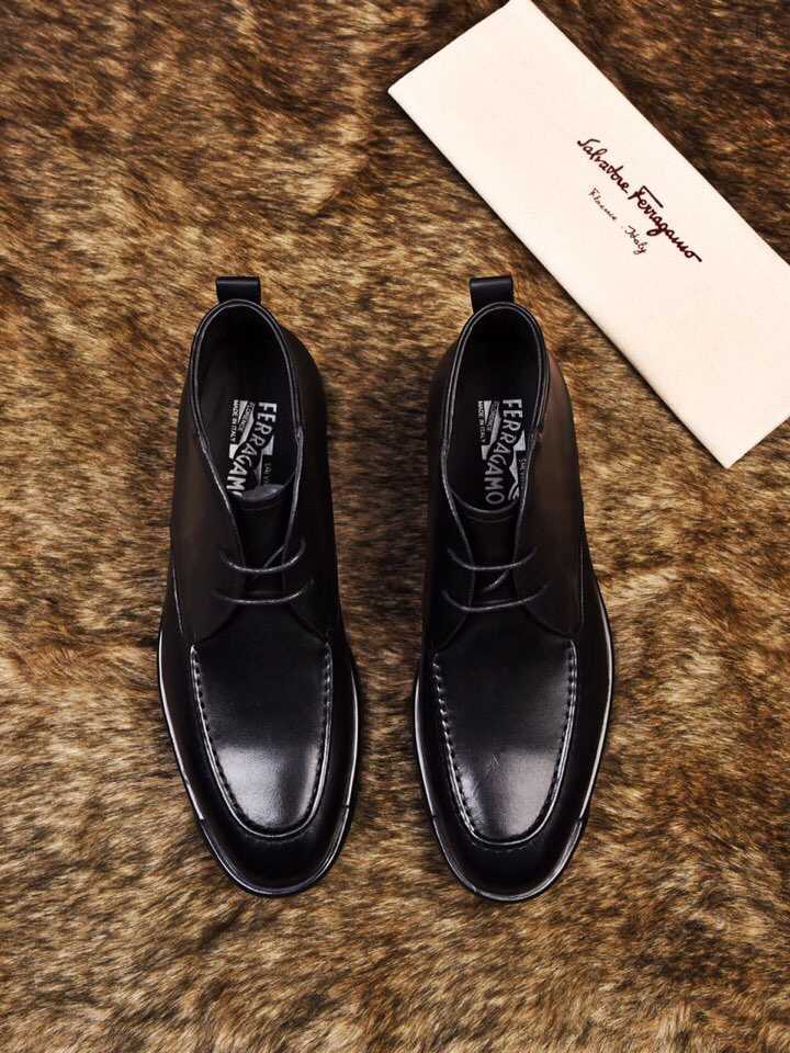 Ferragamo菲拉格慕 鞋面进口牛皮配进口反毛皮牛皮内里垫脚男士高帮皮鞋