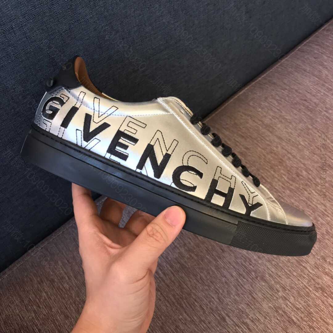 GIVENCHY纪梵希 标志男女同款低帮运动鞋板鞋