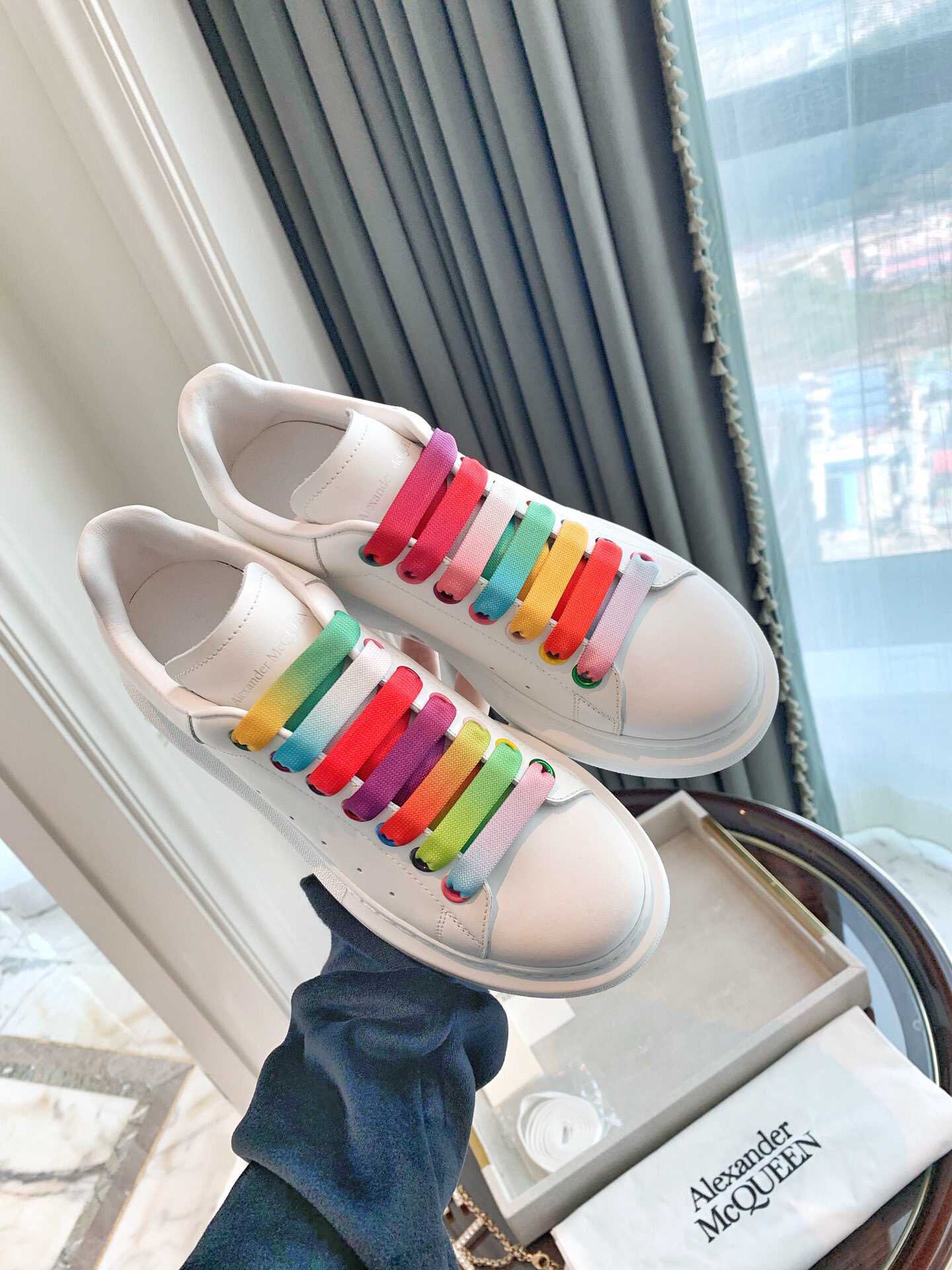 麦昆 2023专柜最新3D打印松糕厚底系列小白鞋