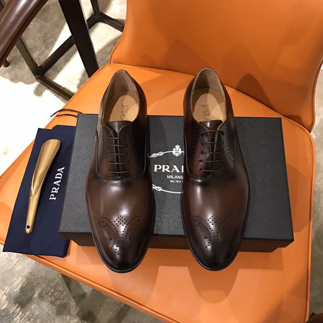 Prada普拉达 进口原版小牛皮固特异正装皮鞋