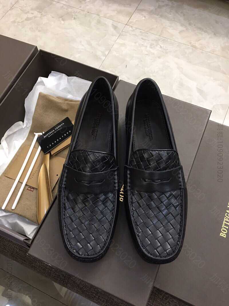 Bottega Veneta葆蝶家 B家时尚休闲经典款进口小牛皮编织正装皮底...