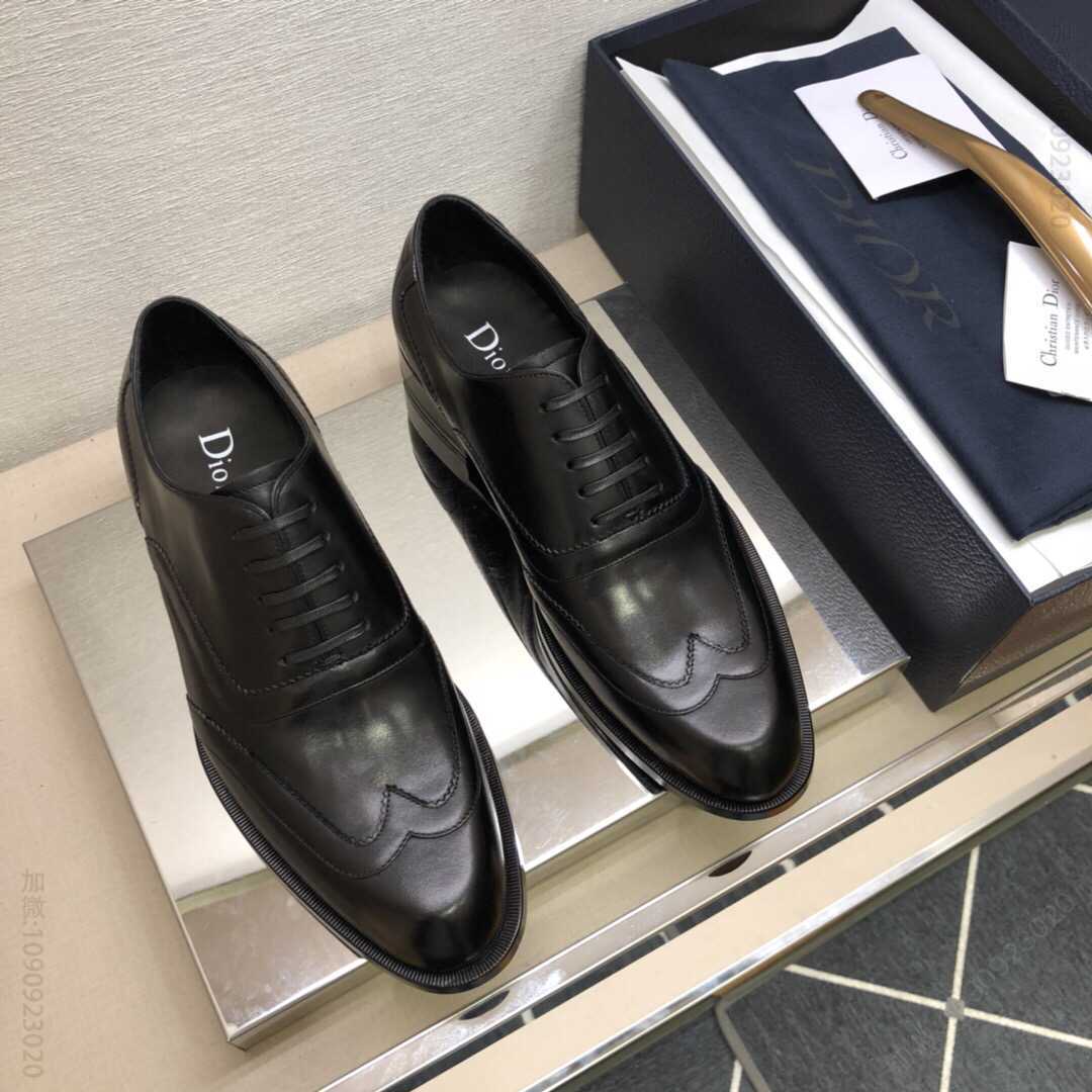 Dior迪奥 纯正高品质可原版小牛皮！内里：小牛皮配树膏皮男士正装皮鞋