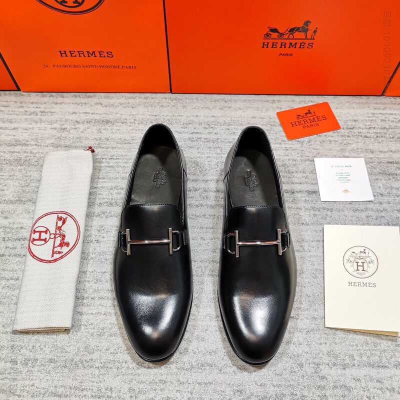 爱马仕/HERMES 进口牛皮春款上新男士便鞋懒人一脚蹬套脚乐福鞋