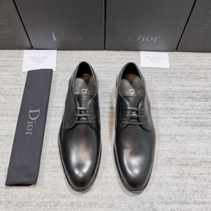 Dior 迪奥 最新款德比男士皮鞋，系带设计正装鞋