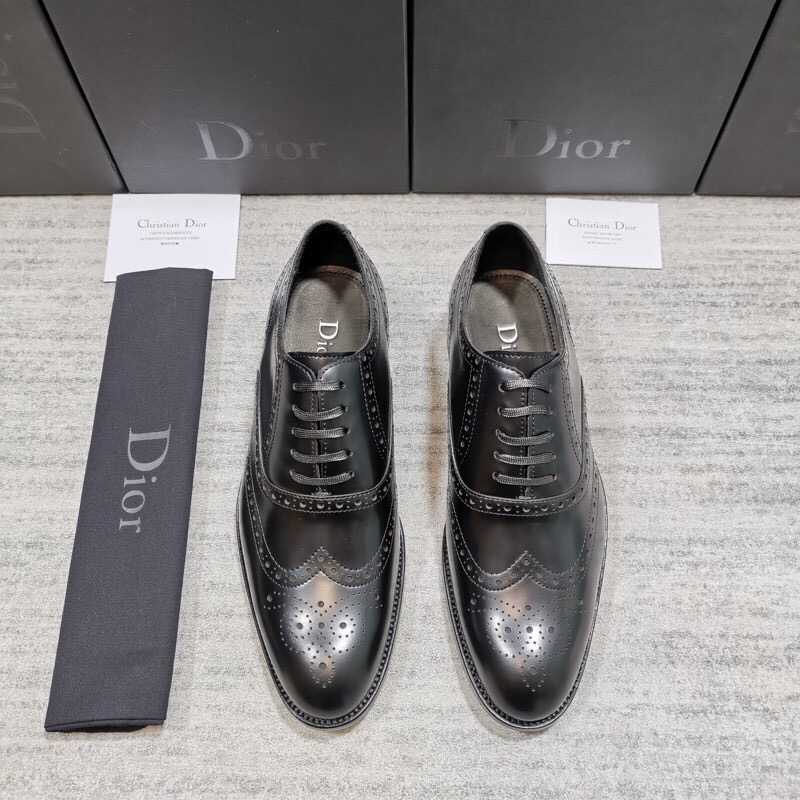 Dior 迪奥 最新款德比男士皮鞋，系带设计正装鞋