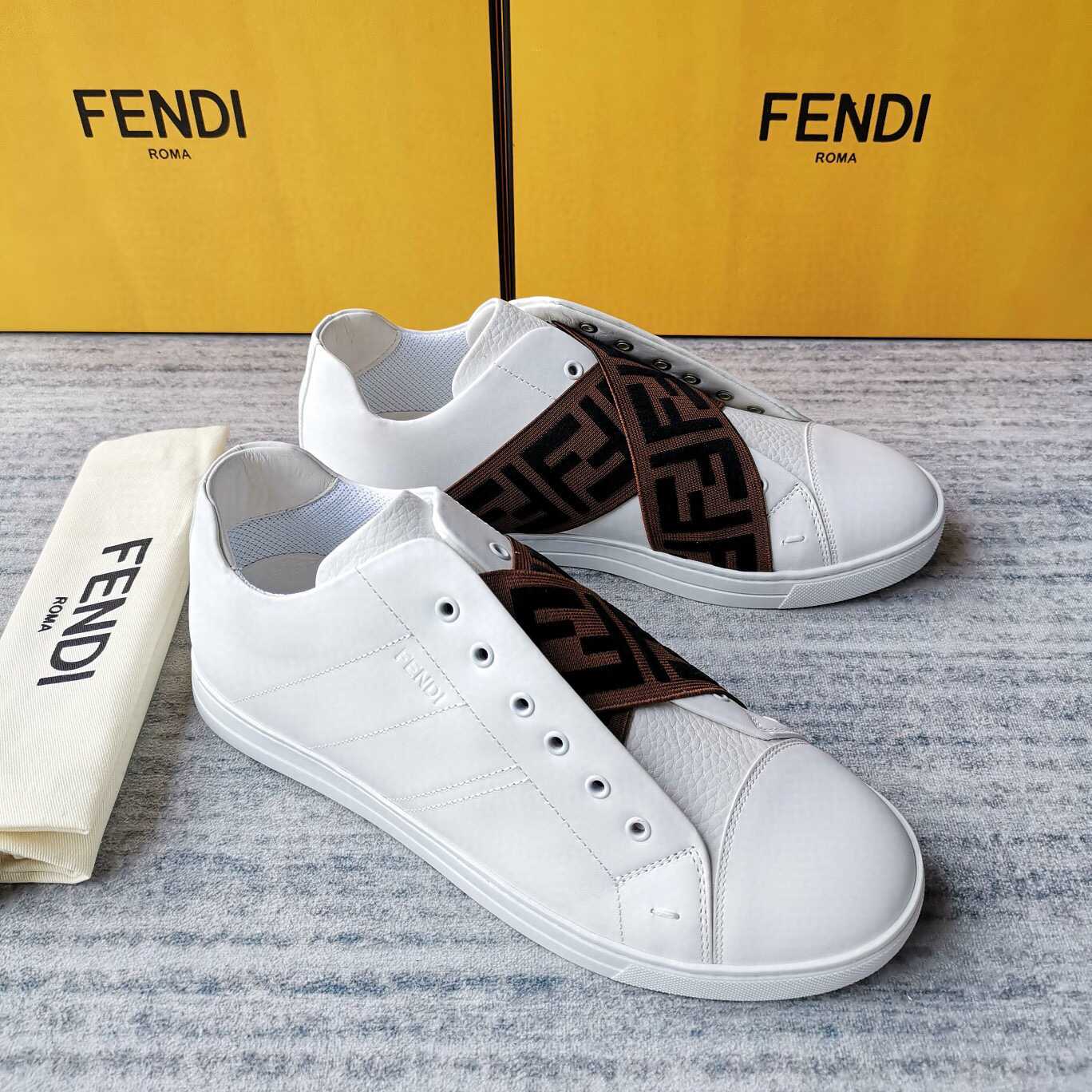 FENDI /芬迪 专柜官方同步最新春款白色小牛皮材质男士平板鞋 板鞋