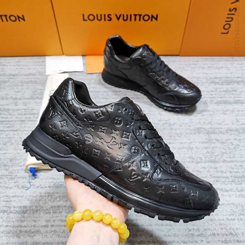 LV/路易威登 标志性LV 新款 RUN AWAY 男士运动鞋