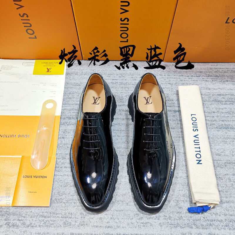LV/路易威登 蜡面小牛皮LV 新款厚底皮鞋系列