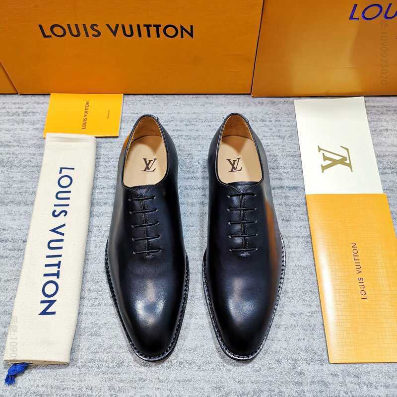 LV/路易威登 蜡面小牛皮Monogram花卉压花 新款皮鞋系列