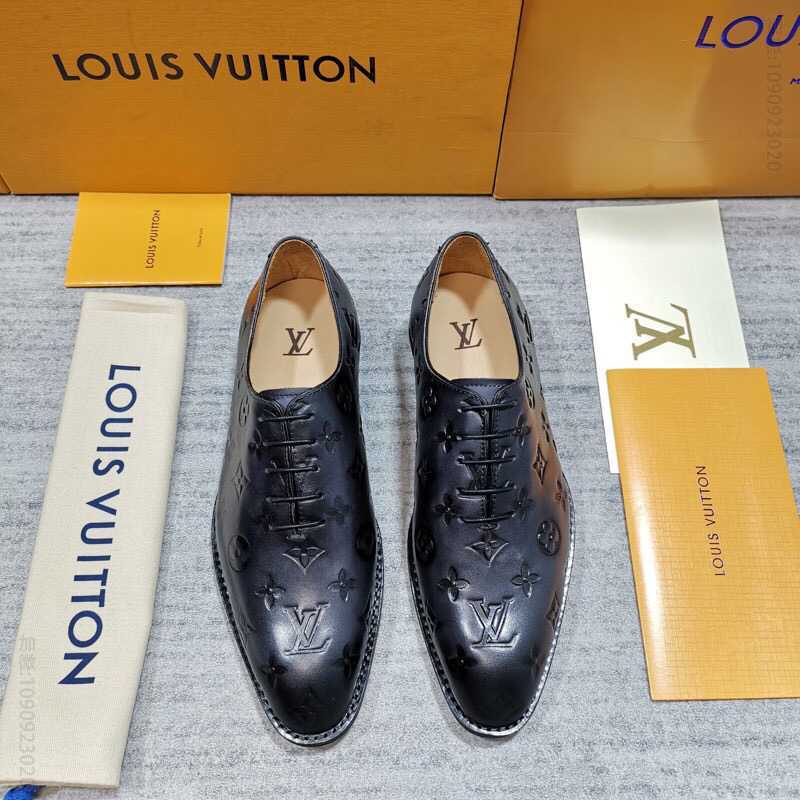 LV/路易威登 蜡面小牛皮Monogram花卉压花 新款皮鞋系列