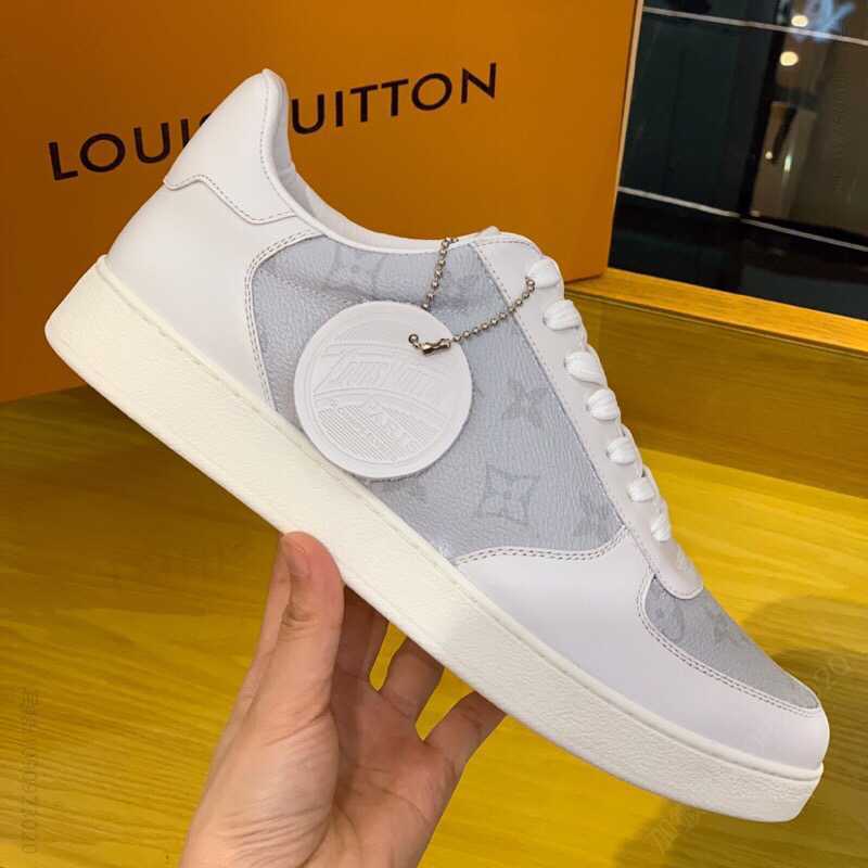 LV/路易威登 采用牛皮拼接而成小牛皮男士休闲鞋