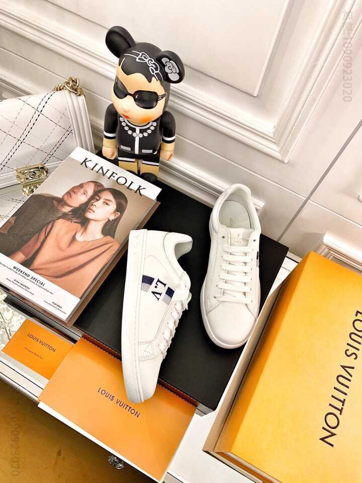 LV/路易威登 LV 低帮小白鞋系列驴牌情侣款板鞋休闲鞋