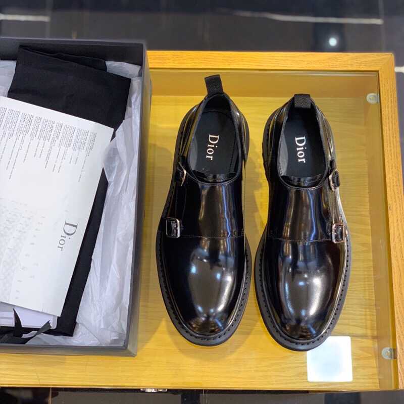Dior迪奥 精选牛皮制作男士德比皮鞋