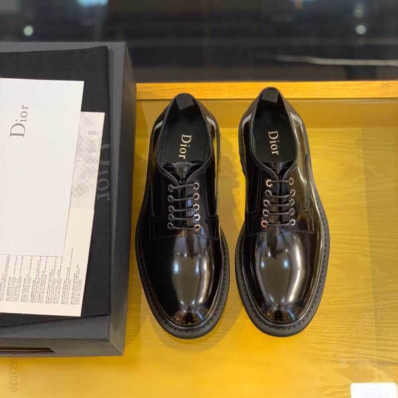 Dior迪奥 精选牛皮制作男士德比皮鞋