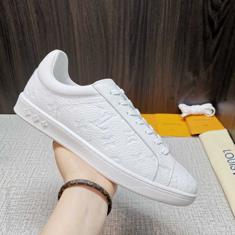 LV/路易威登 进口牛皮拼接牛仔布刺绣 Monogram 图案Luxembourg 运动鞋板鞋