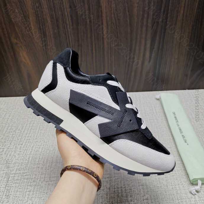 OFF 当季新品多层两亮色沙丁布拼接男女同款运动鞋