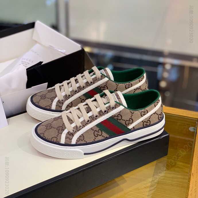 Gucci古驰 白色迷你GG Supreme高级人造帆布材质G家1977男女款运动鞋