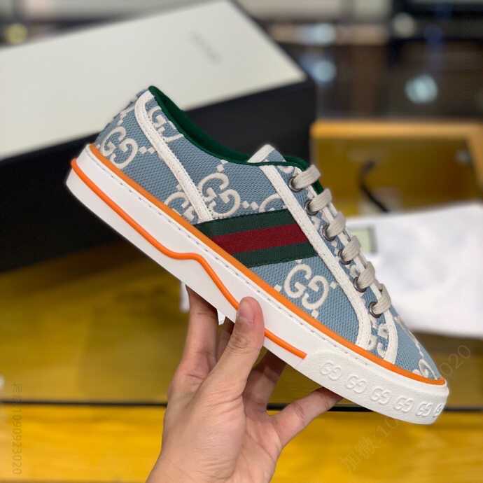 Gucci古驰 白色迷你GG Supreme高级人造帆布材质G家1977男女款运动鞋