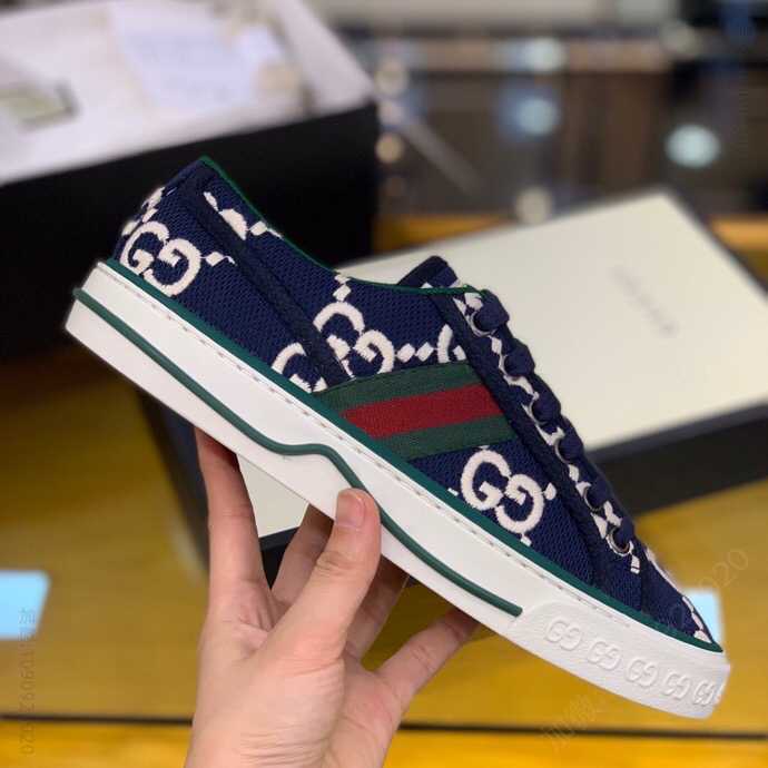 Gucci古驰 白色迷你GG Supreme高级人造帆布材质G家1977男女款运动鞋