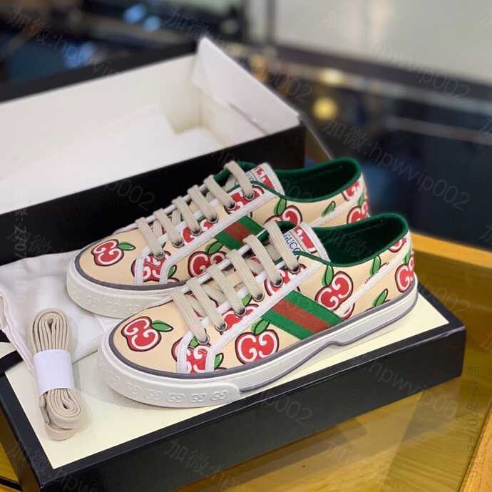 Gucci古奇 白色迷你GG Supreme高级人造帆布材质G家1977男女款运动鞋 精仿名牌男鞋网站 
