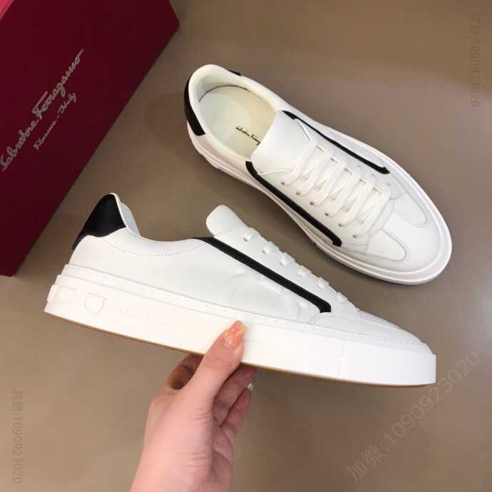 Salvatore Ferragamo菲拉格慕 F 男士GANCINI低帮休闲鞋