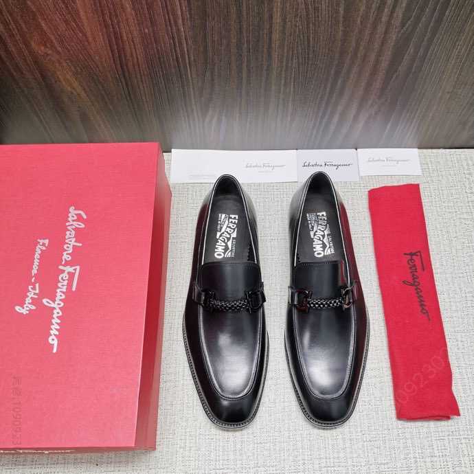 Salvatore Ferragamo菲拉格慕 专柜同步新款一脚蹬乐福鞋