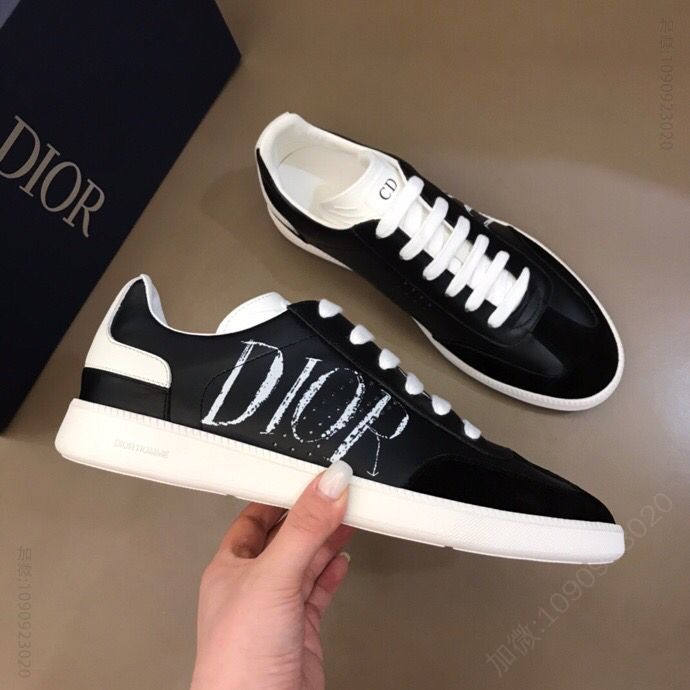 Dior迪奥 面采用白色光滑牛皮革搭配绒面革B01 运动鞋