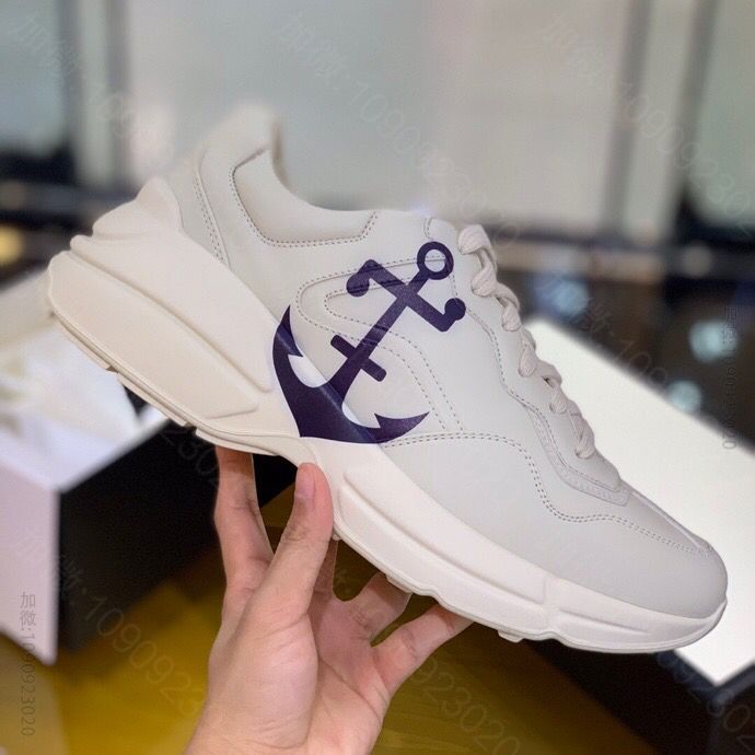 GUCCI古驰 饰有字母印花象牙色皮革男女款复古运动鞋