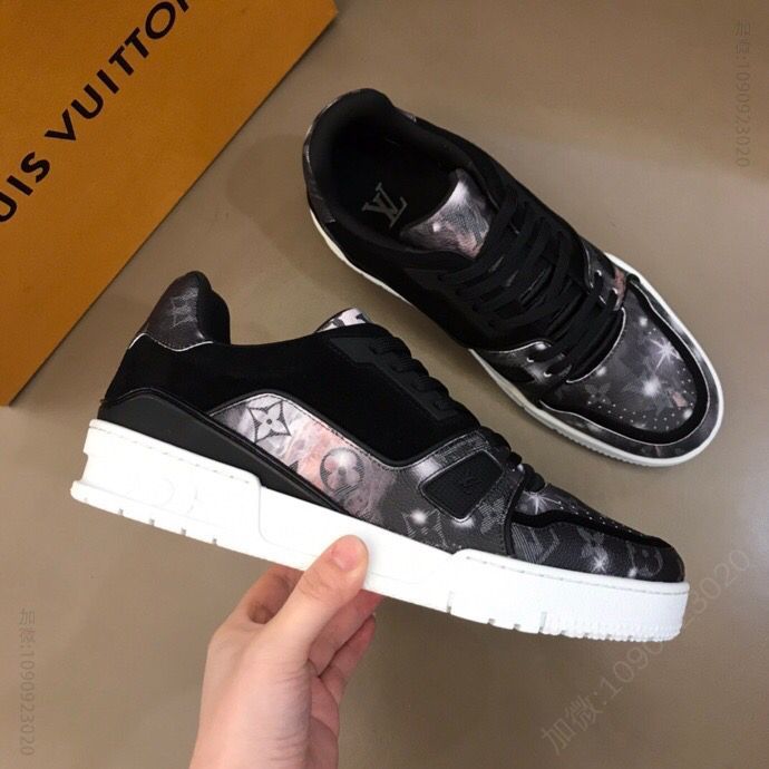 LV/路易威登 L 顶级爆款、老花trainer运动鞋跑步鞋
